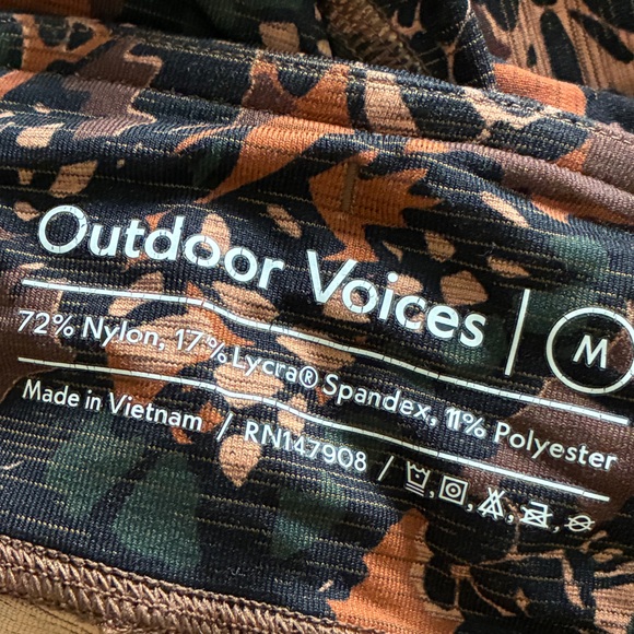 Outdoor Voices Athletic Two-Piece Set in Rust Floral Print - Picture 8 of 14